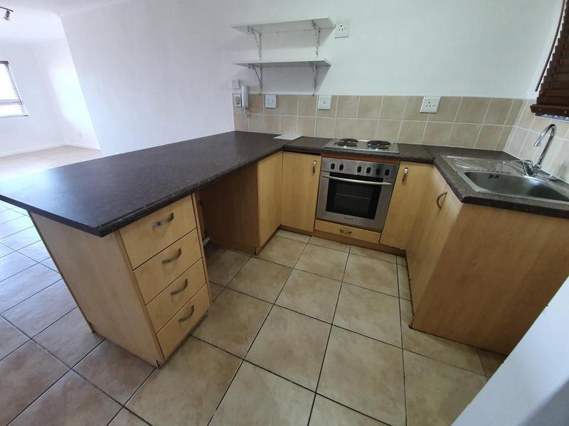 To Let 1 Bedroom Property for Rent in Salt River Western Cape